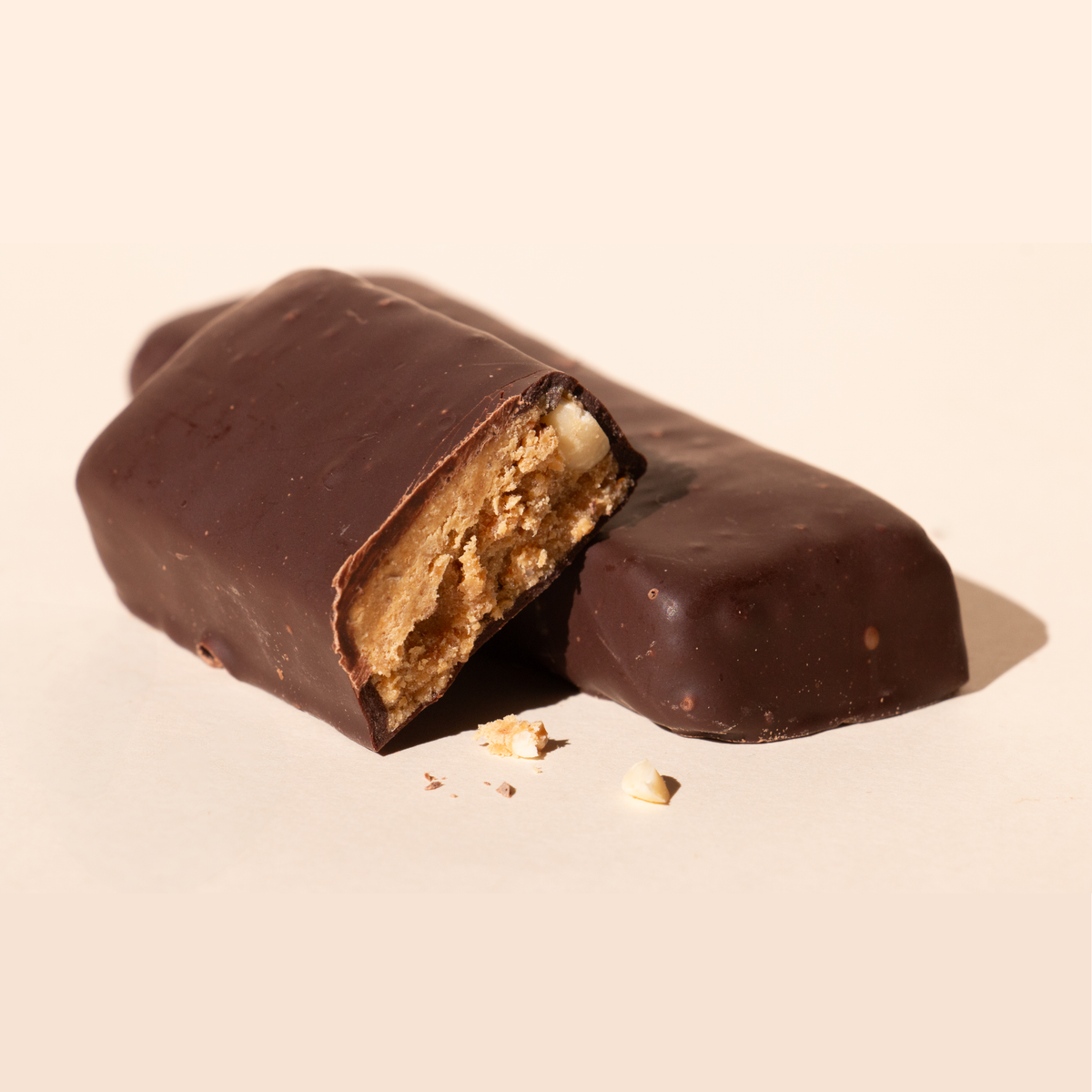 Organic vegan peanut protein bars 12x50g – Pulse Protein